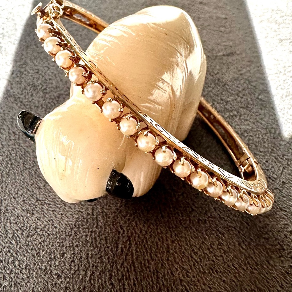 14K Elegant Gold and Pearl Bangle Bracelet Vintage